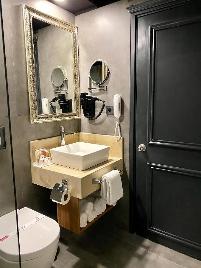 Laur Hotels Experience & Elegance Didim Resort