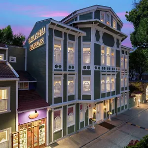 Hotel Hagia Sofia Mansions Istanbul, Curio Collection By Hilton